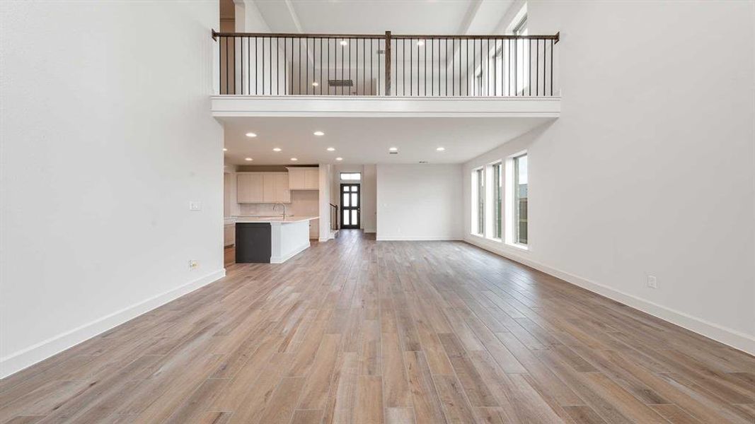 Spacious, unfurnished interior of a new home in Meraki, Forney (Image 20).