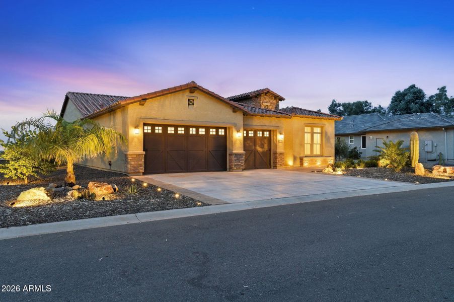 53-web-or-mls-5318 W Snowbird Dr-202