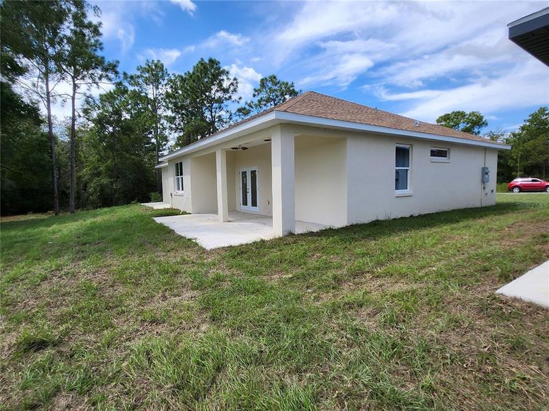 Exterior details and patio area of a home in , Ocala (Image 3).