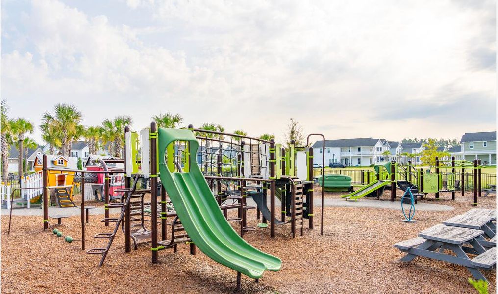 Community amenities in Sweetgrass at Summers Corner, Summerville (Image 10). Community amenities in Sweetgrass at Summers Corner, Summerville (Image 10).