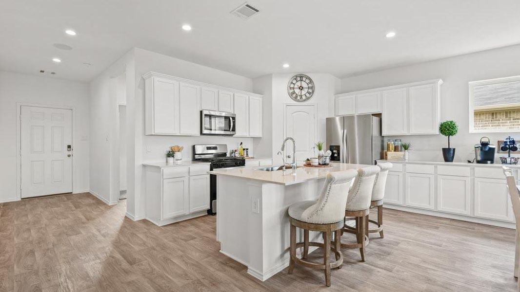 Furnished interior view inside a new home in Lake Conroe Cove, Willis (Image 35).