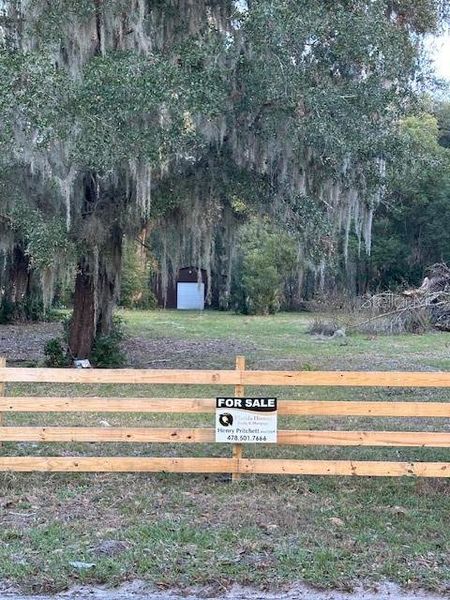 Natural landscape and outdoor views near  in Pomona Park (Image 9).