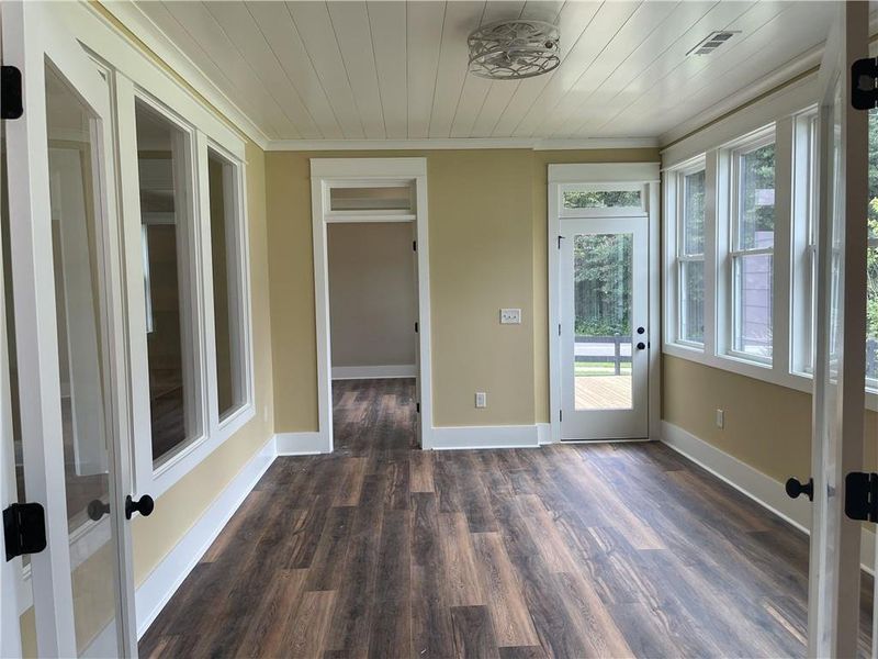 Image 35 of a home in .