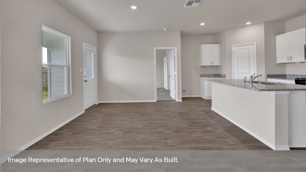 Representative unfurnished interior of a home built from the The Denton by D.R. Horton in Bollinger, Maxwell (Image 22).