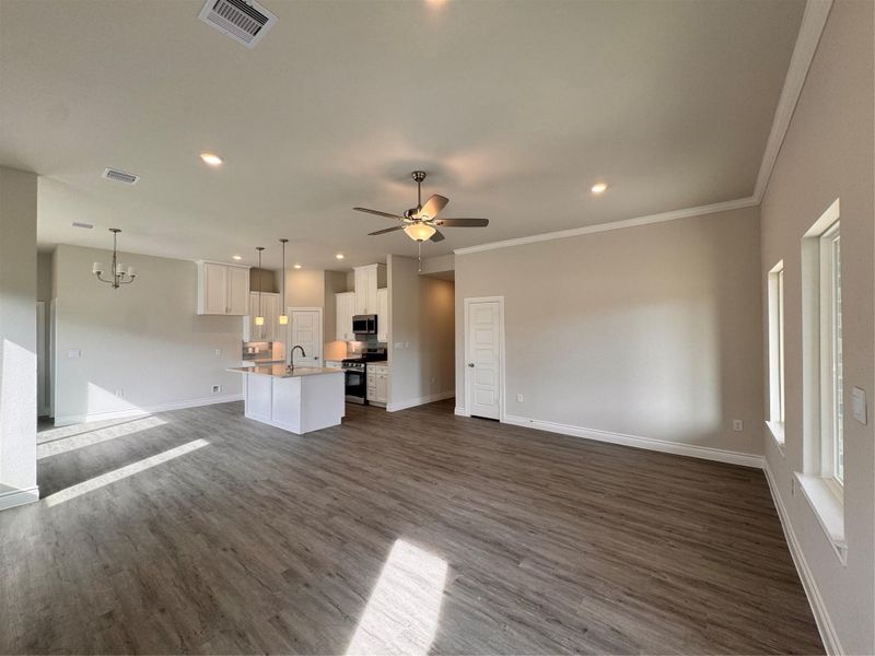 Spacious, unfurnished interior of a new home in Grand Oaks Reserve, Cleveland (Image 22). Spacious, unfurnished interior of a new home in Grand Oaks Reserve, Cleveland (Image 22).