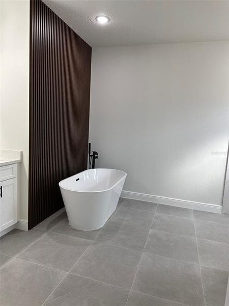 Image 28 of a home in .