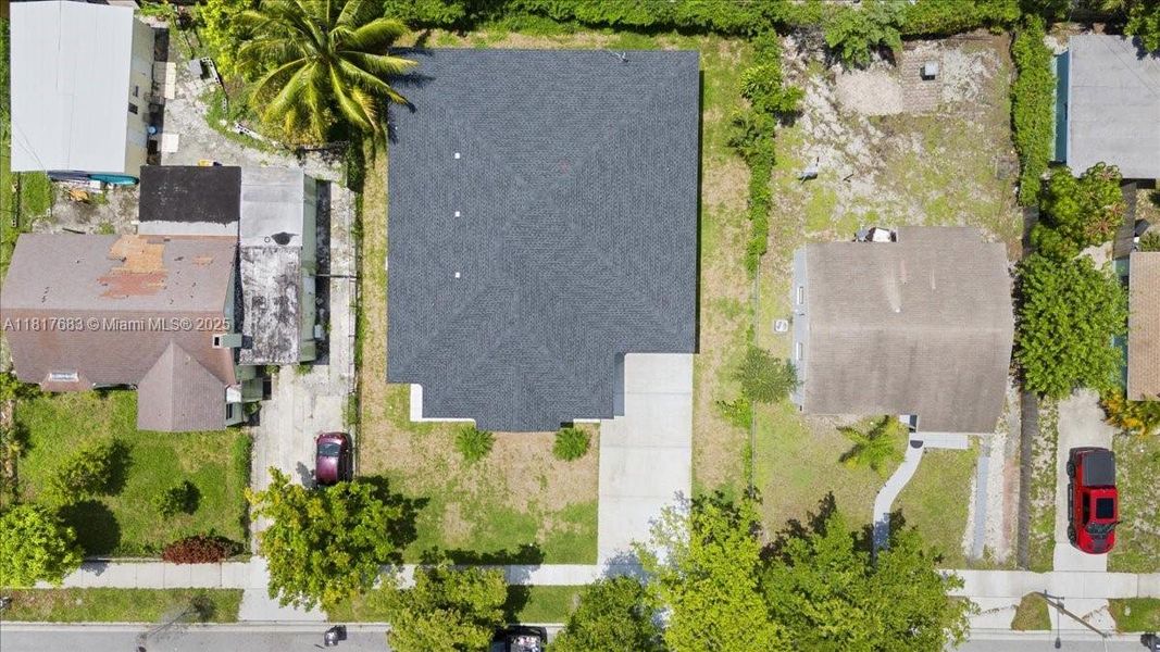 Furnished interior view inside a new home in , West Palm Beach (Image 7).