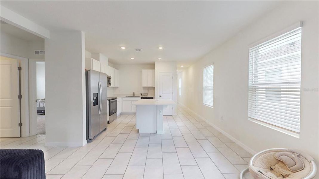 Furnished interior view inside a new home in , Umatilla (Image 18).