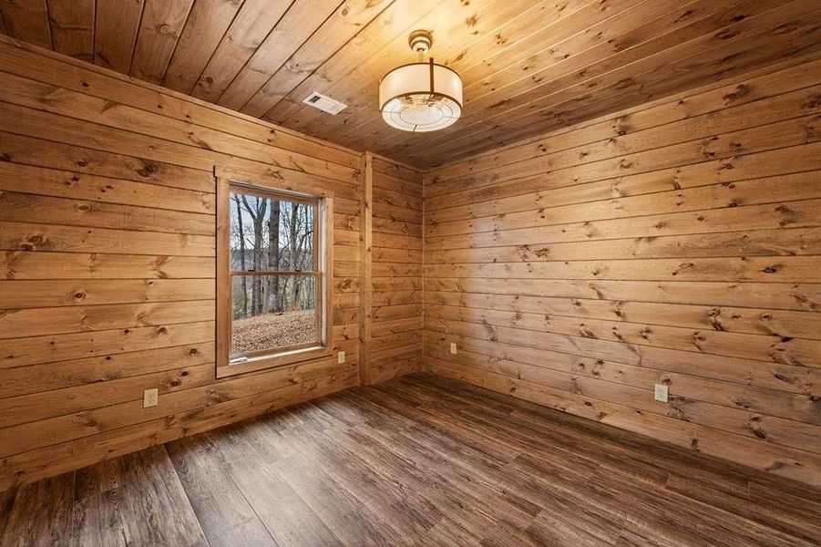 Spacious, unfurnished interior of a new home in , Blue Ridge (Image 34).