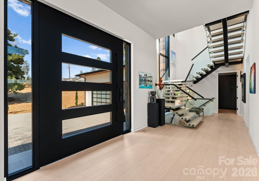 Image 37 of a home in .