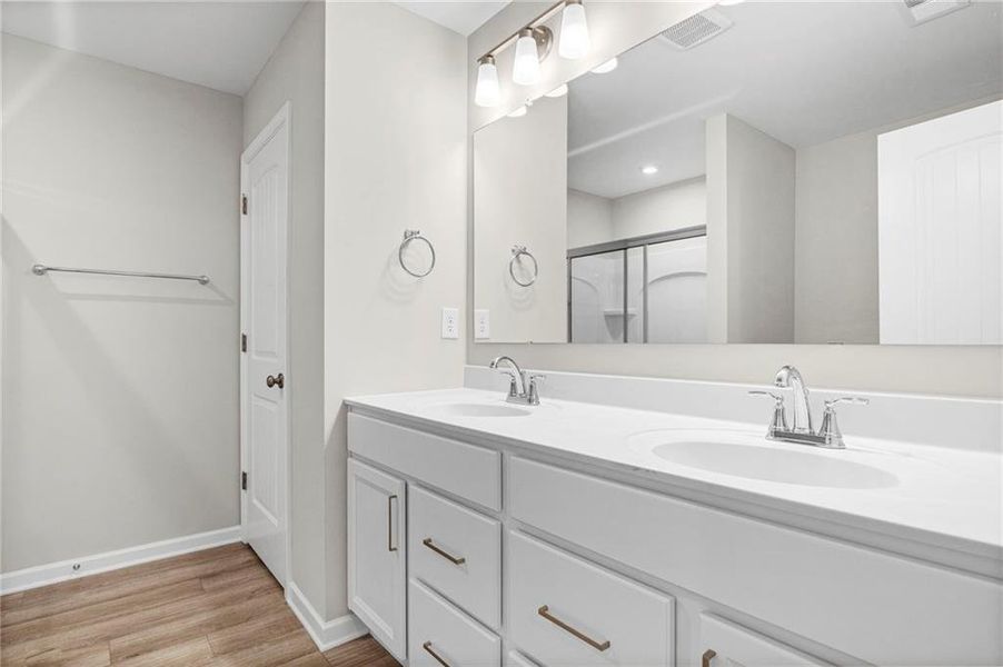 Furnished interior view inside a new home in Sage Woods, Dallas (Image 8).