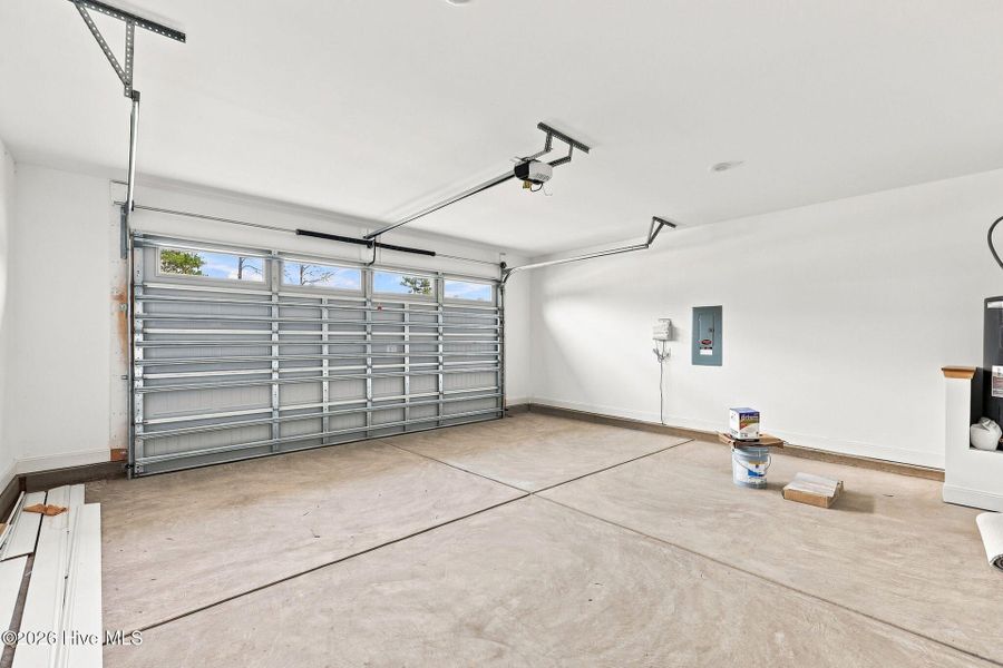 Spacious, unfurnished interior of a new home in Legacy Lakes, Aberdeen (Image 34).