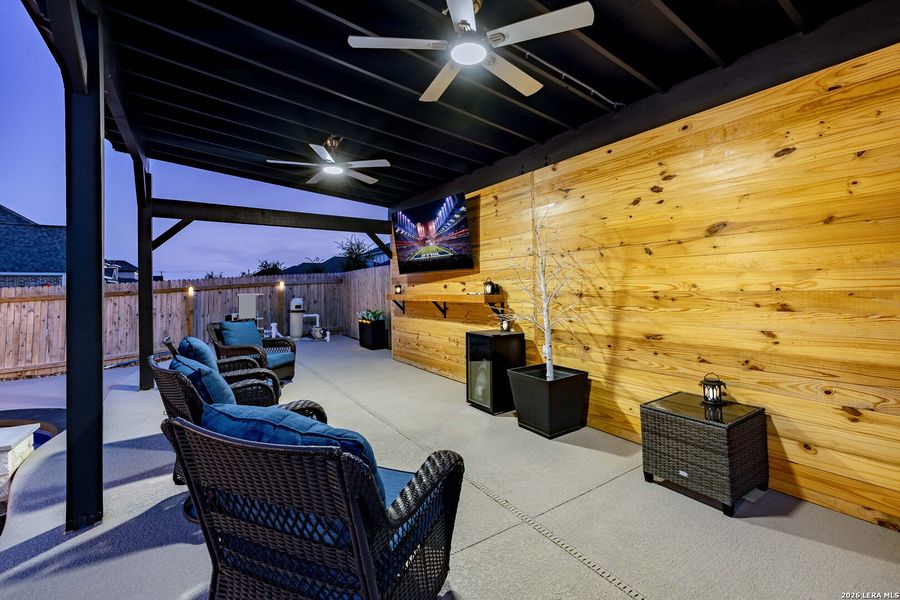 Community amenities in Kallison Ranch, San Antonio (Image 44).