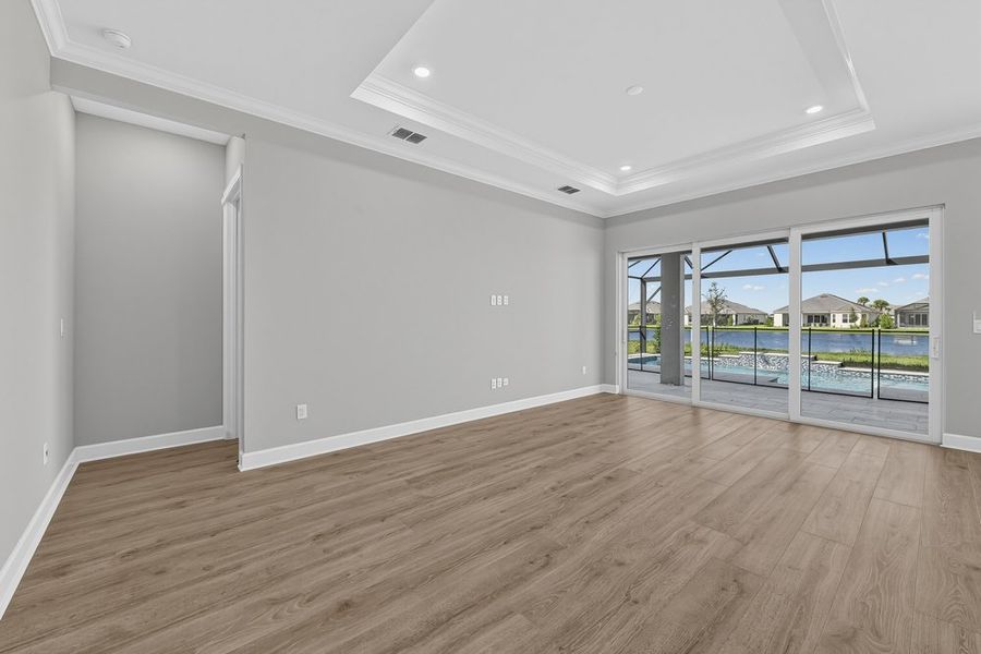 Spacious, unfurnished interior of a new home in Skye Ranch Community Group Page, Sarasota (Image 15).