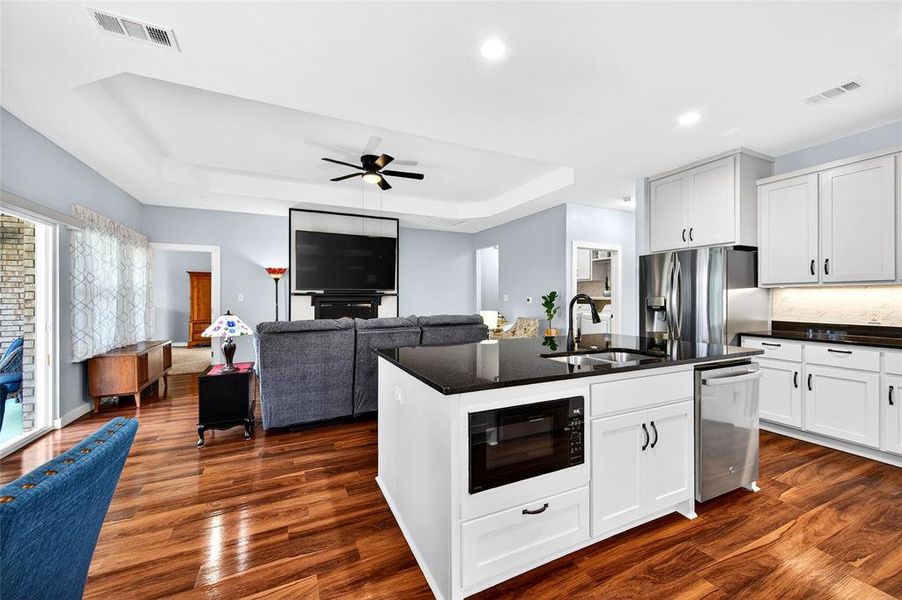 Furnished interior view inside a new home in , Gainesville (Image 6).