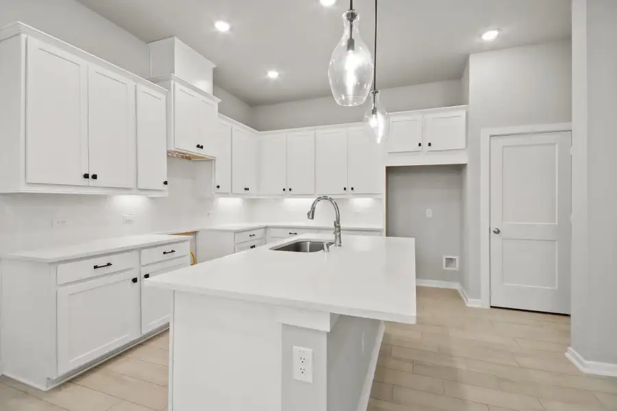 REPRESENTATIVE OF FLOOR PLAN ONLY