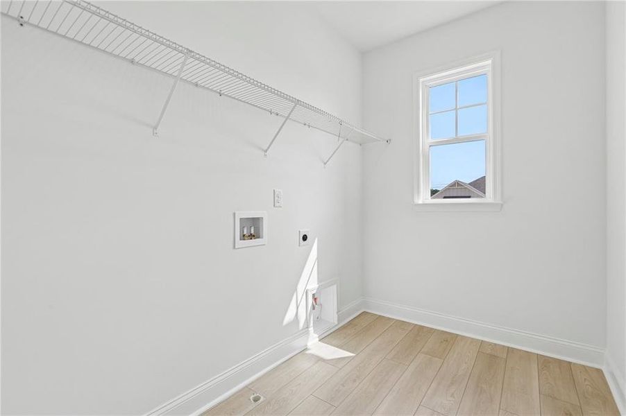 Spacious, unfurnished interior of a new home in Bennett Farm, Loganville (Image 43). Spacious, unfurnished interior of a new home in Bennett Farm, Loganville (Image 43).