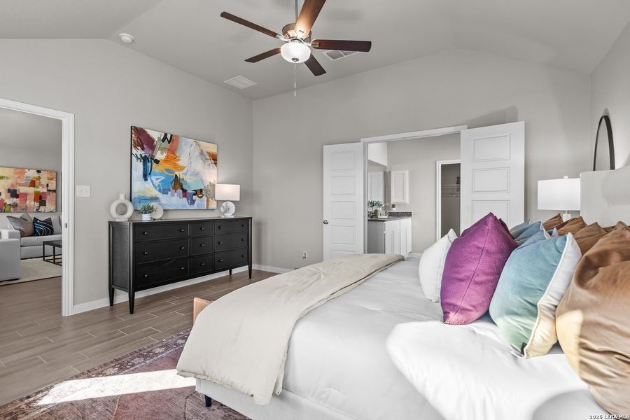 Furnished interior view inside a new home in Hunters Ranch, San Antonio (Image 11).