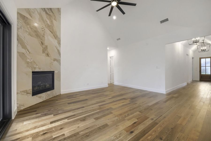 Plan 1642 Representative Photo