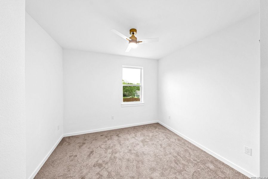 Spacious, unfurnished interior of a new home in , San Antonio (Image 42).