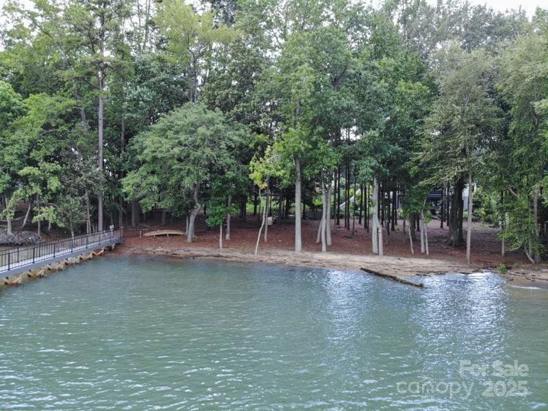 Image 34 of a home in .