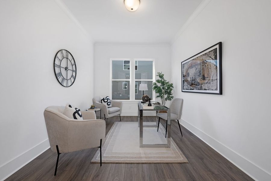 Furnished interior view inside a new home in Edgewater - Harbor Pointe, Lancaster (Image 15).