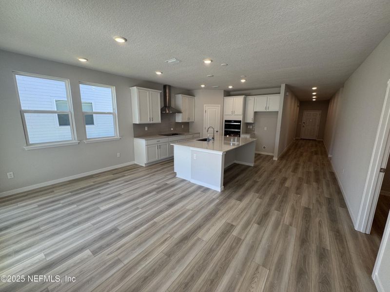 Furnished interior view inside a new home in Oak Creek Preserve, Jacksonville (Image 9). Furnished interior view inside a new home in Oak Creek Preserve, Jacksonville (Image 9).