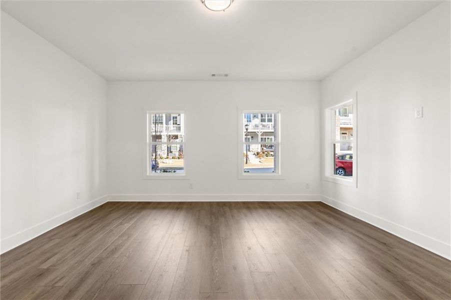 Spacious, unfurnished interior of a new home in , Atlanta (Image 30).