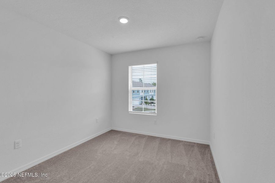 Spacious, unfurnished interior of a new home in , Jacksonville (Image 18).