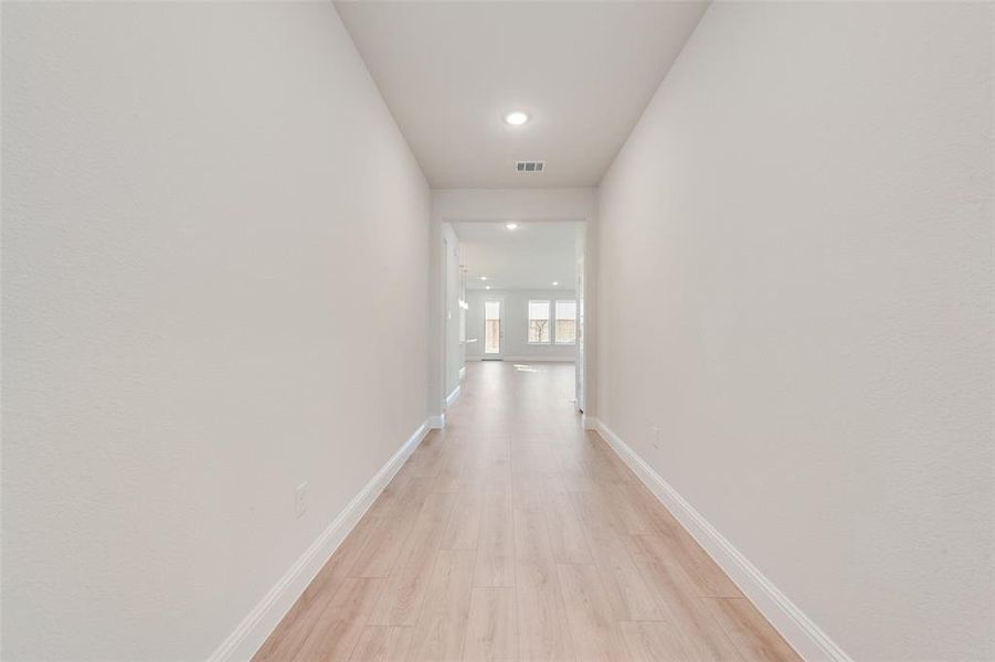 Spacious, unfurnished interior of a new home in Wildflower Ranch, Justin (Image 29).