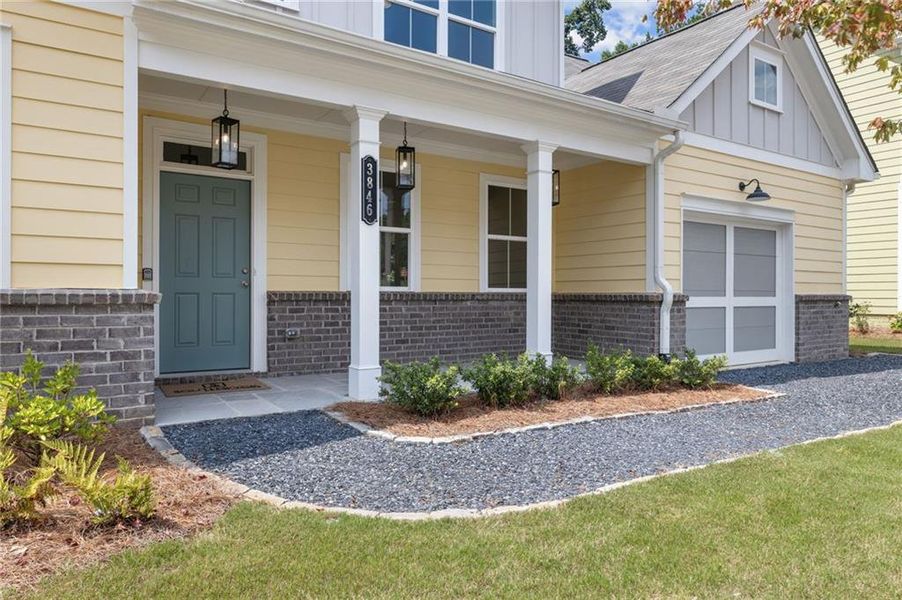 Exterior details and patio area of a home in Parkside, Clarkston (Image 4).