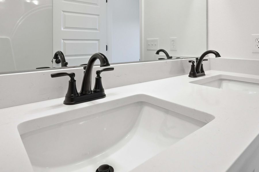 Close-up of interior finishes inside a home in , Crestview (Image 14).