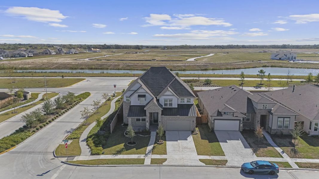 Representative exterior details of a home built from the Waterford by Chesmar Homes in Meridiana 60's, Manvel (Image 31).