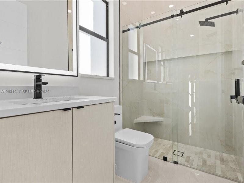 Furnished interior view inside a new home in , Port St. Lucie (Image 35).