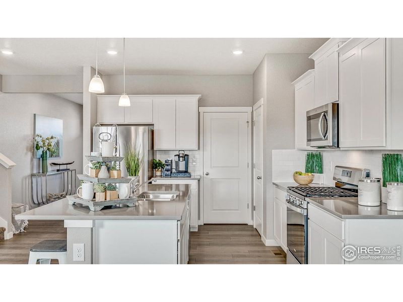 Furnished interior view inside a new home in Tailholt, Severance (Image 8).