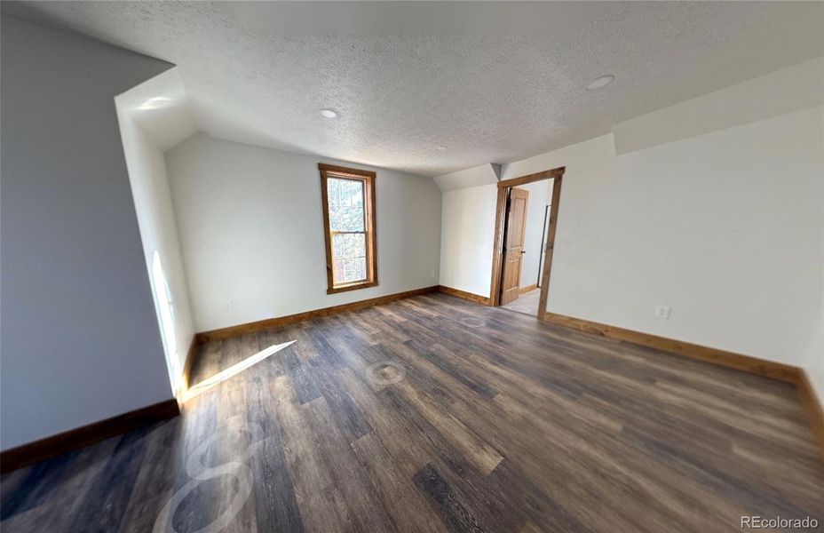 Upstairs bedroom Upstairs bedroom
