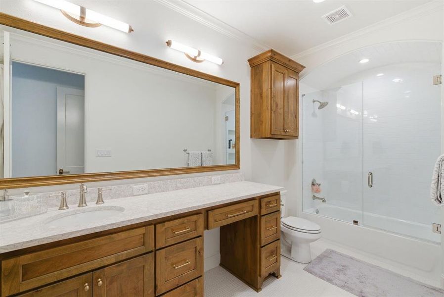 Furnished interior view inside a new home in , Stephenville (Image 22). Furnished interior view inside a new home in , Stephenville (Image 22).