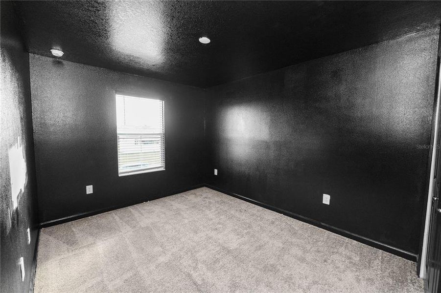 Spacious, unfurnished interior of a new home in Ranches at Lake McLeod, Eagle Lake (Image 22).