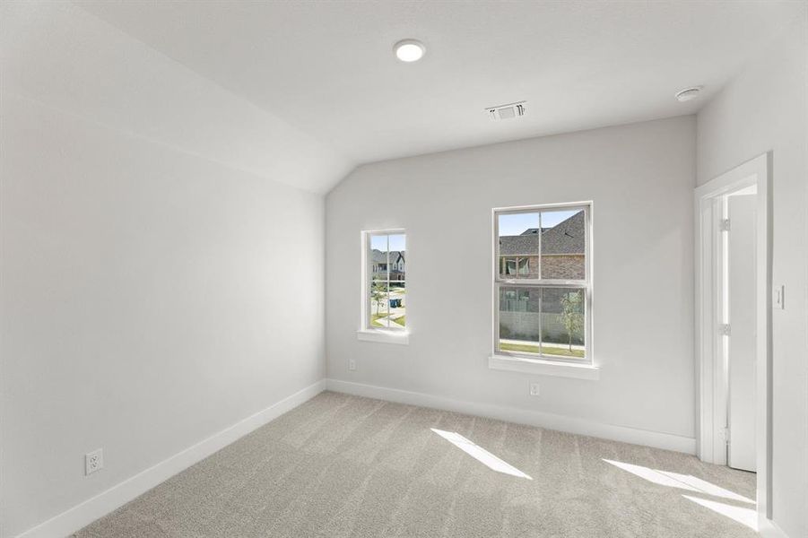 1566 Ginger-Bedroom-1