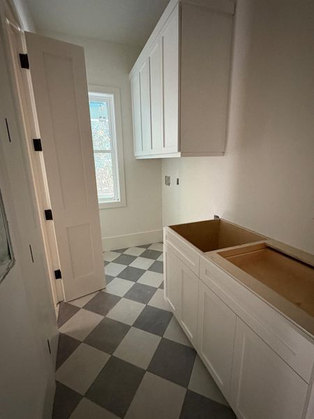 Spacious, unfurnished interior of a new home in , Johns Island (Image 11). Spacious, unfurnished interior of a new home in , Johns Island (Image 11).