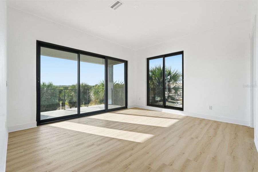 Spacious, unfurnished interior of a new home in , Flagler Beach (Image 51).