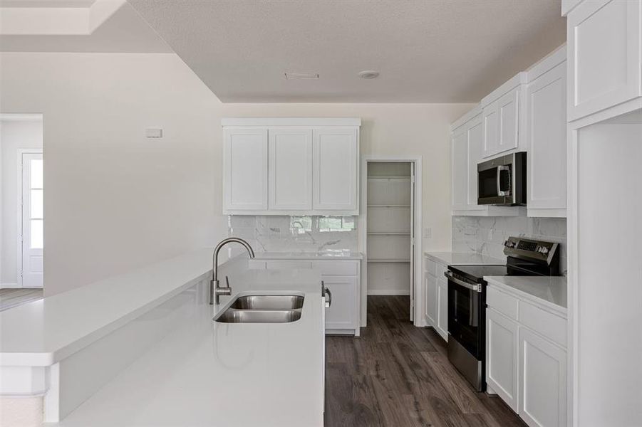 This kitchen is ready for the best cook in the family! This kitchen is ready for the best cook in the family!