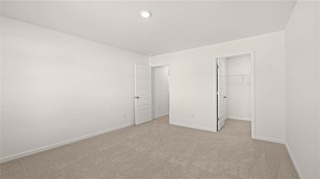 Spacious, unfurnished interior of a new home in Bridle Creek, Locust Grove (Image 15).