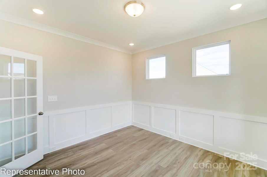 Spacious, unfurnished interior of a new home in Harmony, Harrisburg (Image 17).