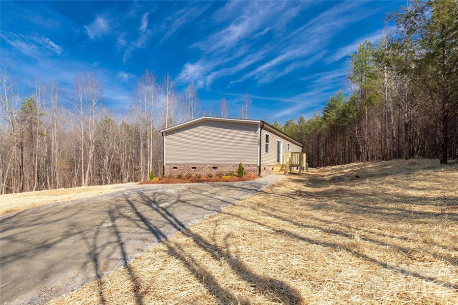 Exterior details and patio area of a home in , Blacksburg (Image 27).