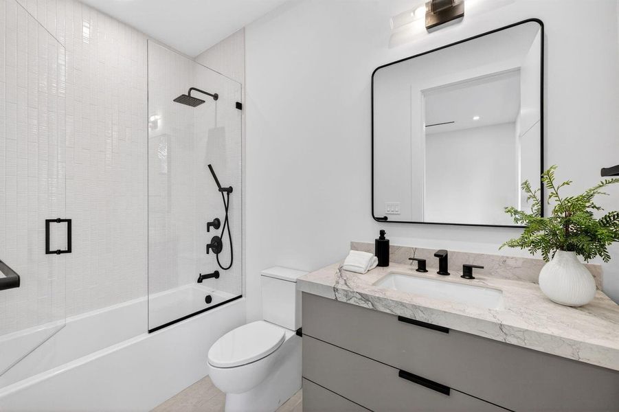 73-web-or-mls-699A3904 2 73-web-or-mls-699A3904 2