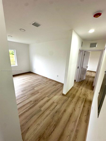 Spacious, unfurnished interior of a new home in , Florida City (Image 47). Spacious, unfurnished interior of a new home in , Florida City (Image 47).
