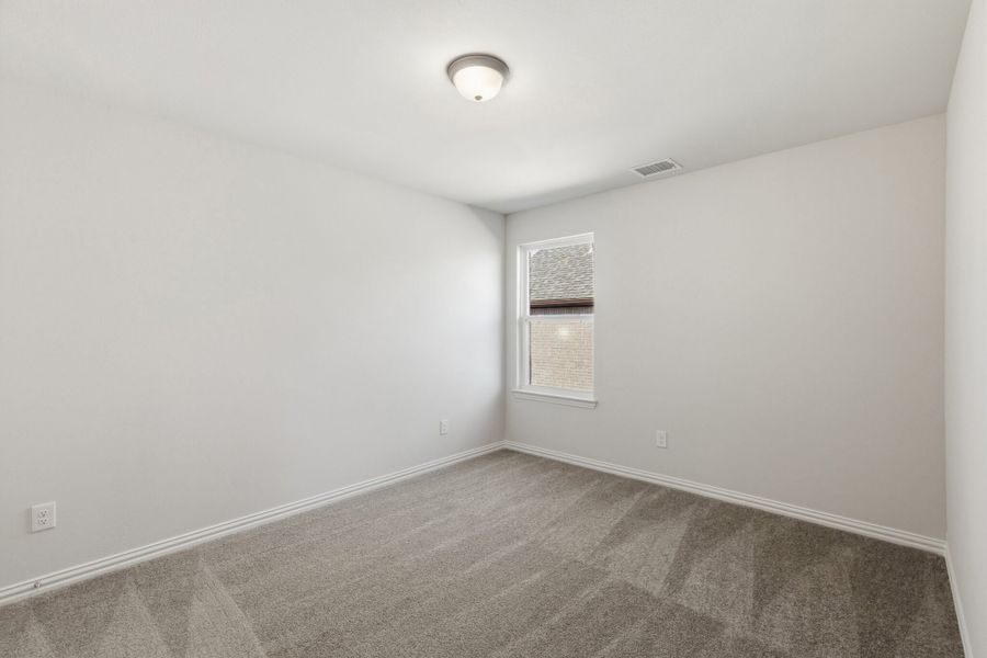 Spacious, unfurnished interior of a new home in Elevon, Lavon (Image 43).