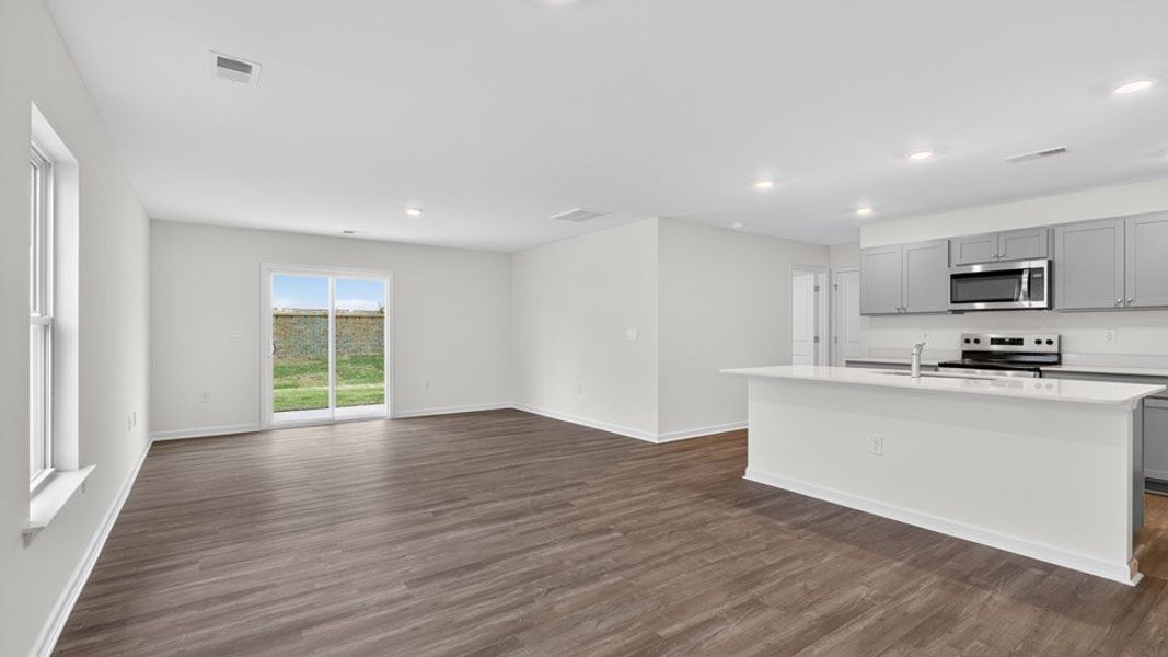 Spacious, unfurnished interior of a new home in Laurel Oaks, Sanford (Image 15). Spacious, unfurnished interior of a new home in Laurel Oaks, Sanford (Image 15).