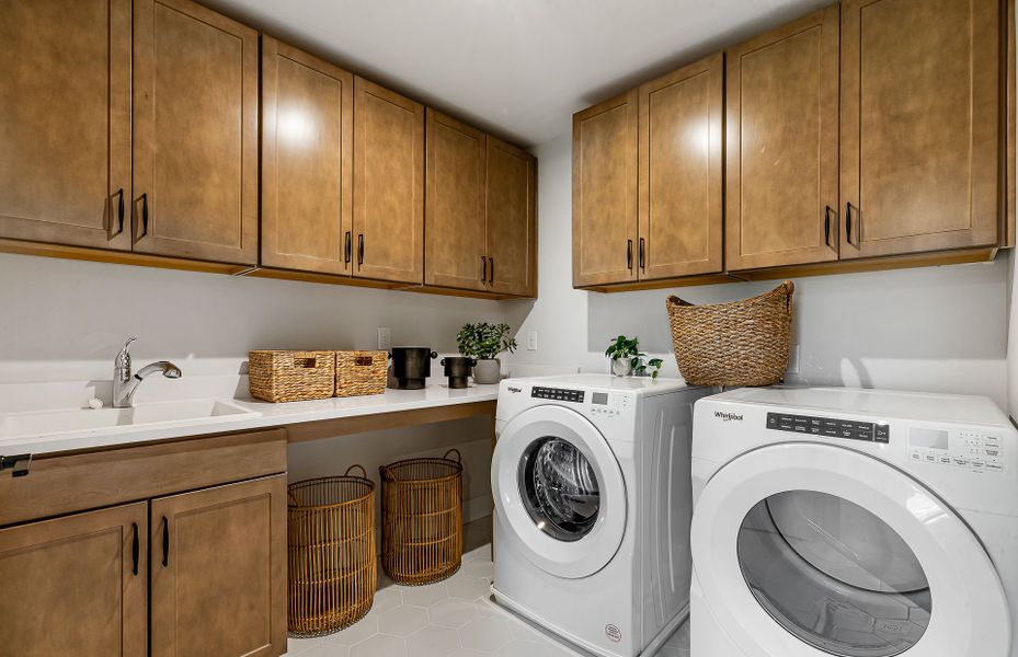 Representative furnished interior of a home built from the Woodward by Pulte Homes in Riversprings, Dacula (Image 14).